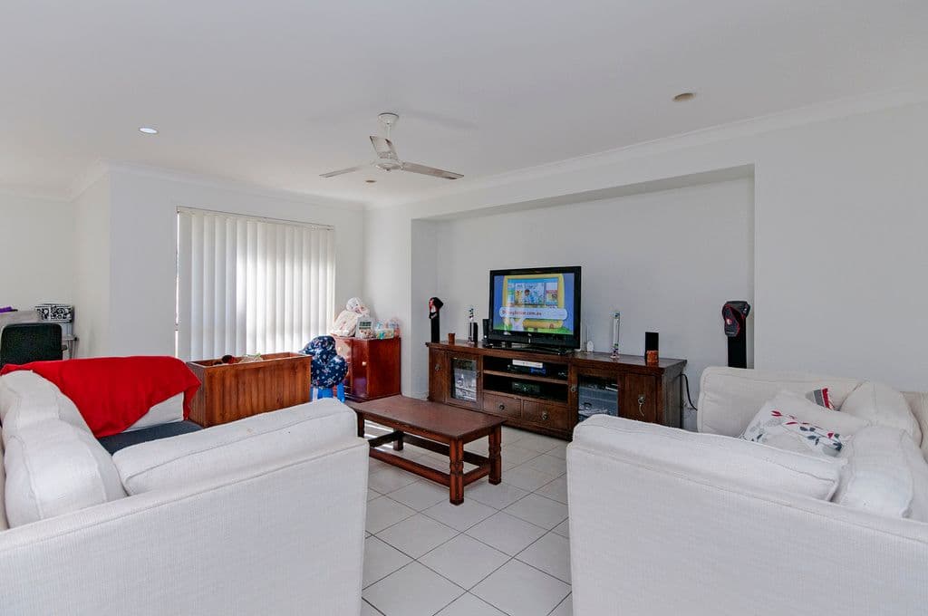 23 Siffleet Street, BELLBIRD PARK QLD 4300, Bellbird Park - Thumbnail 6