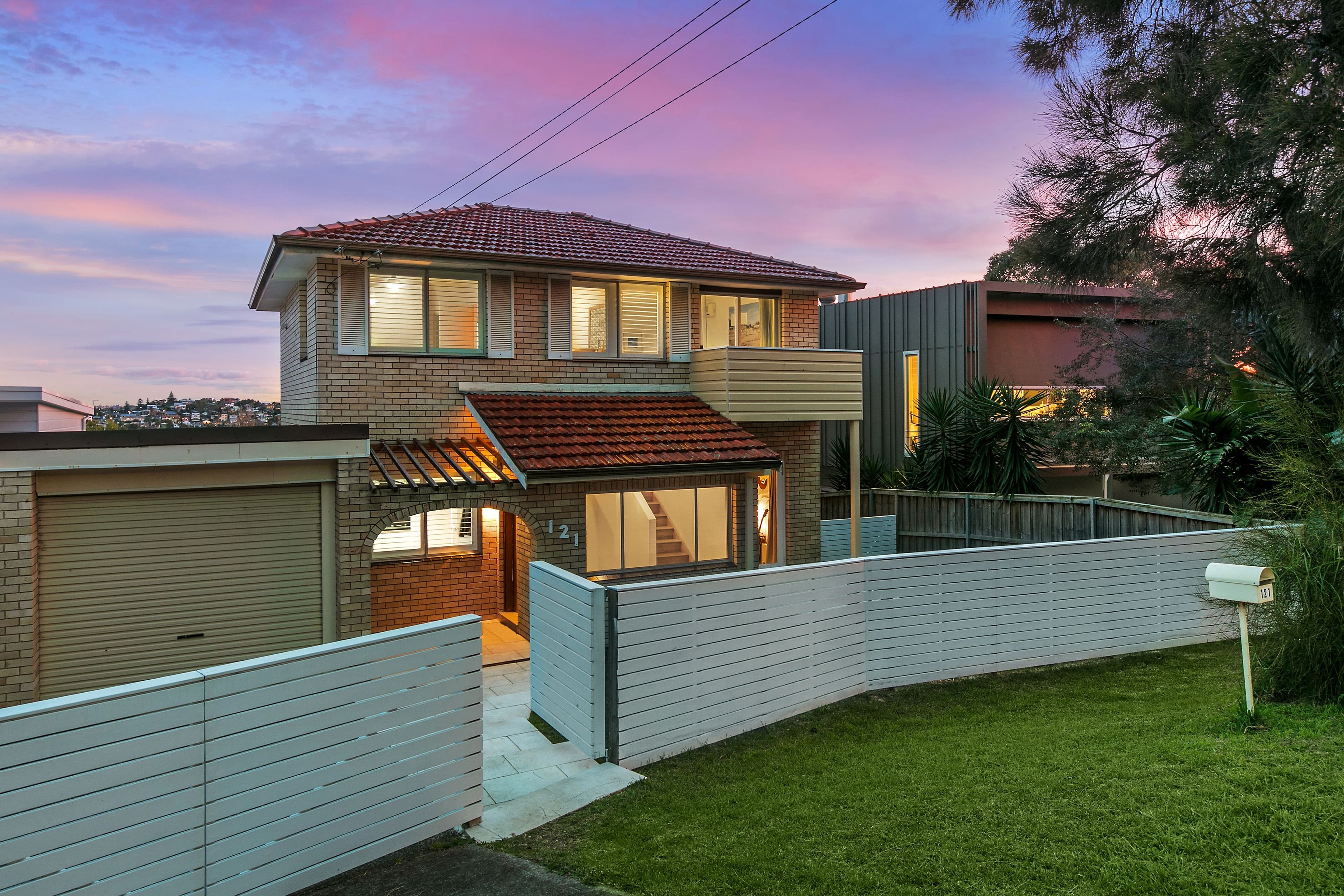 121 Headland Road, North Curl Curl - Thumbnail 3