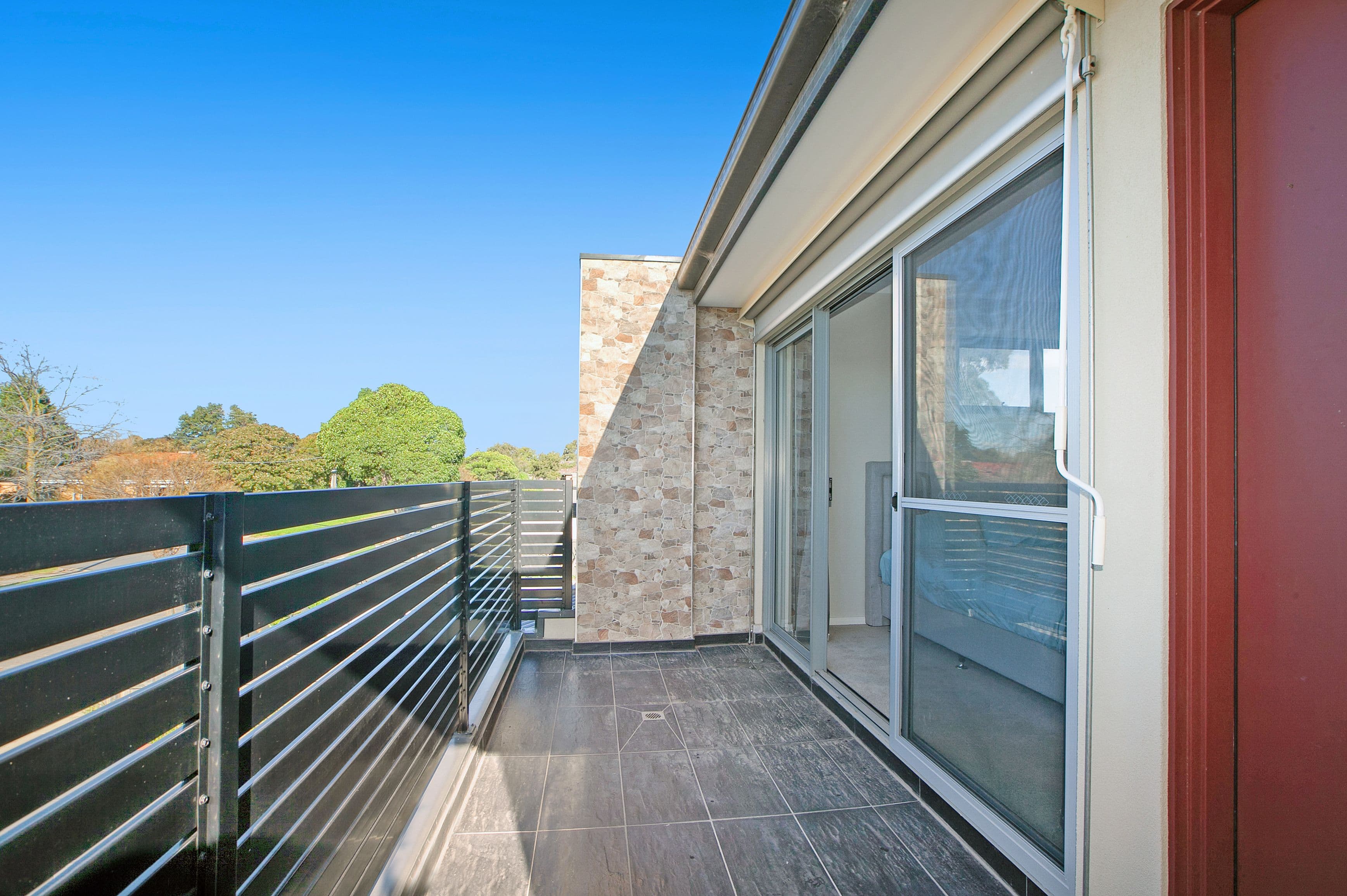 15 Suffolk Street, Reservoir VIC 3073, Reservoir - Thumbnail 7