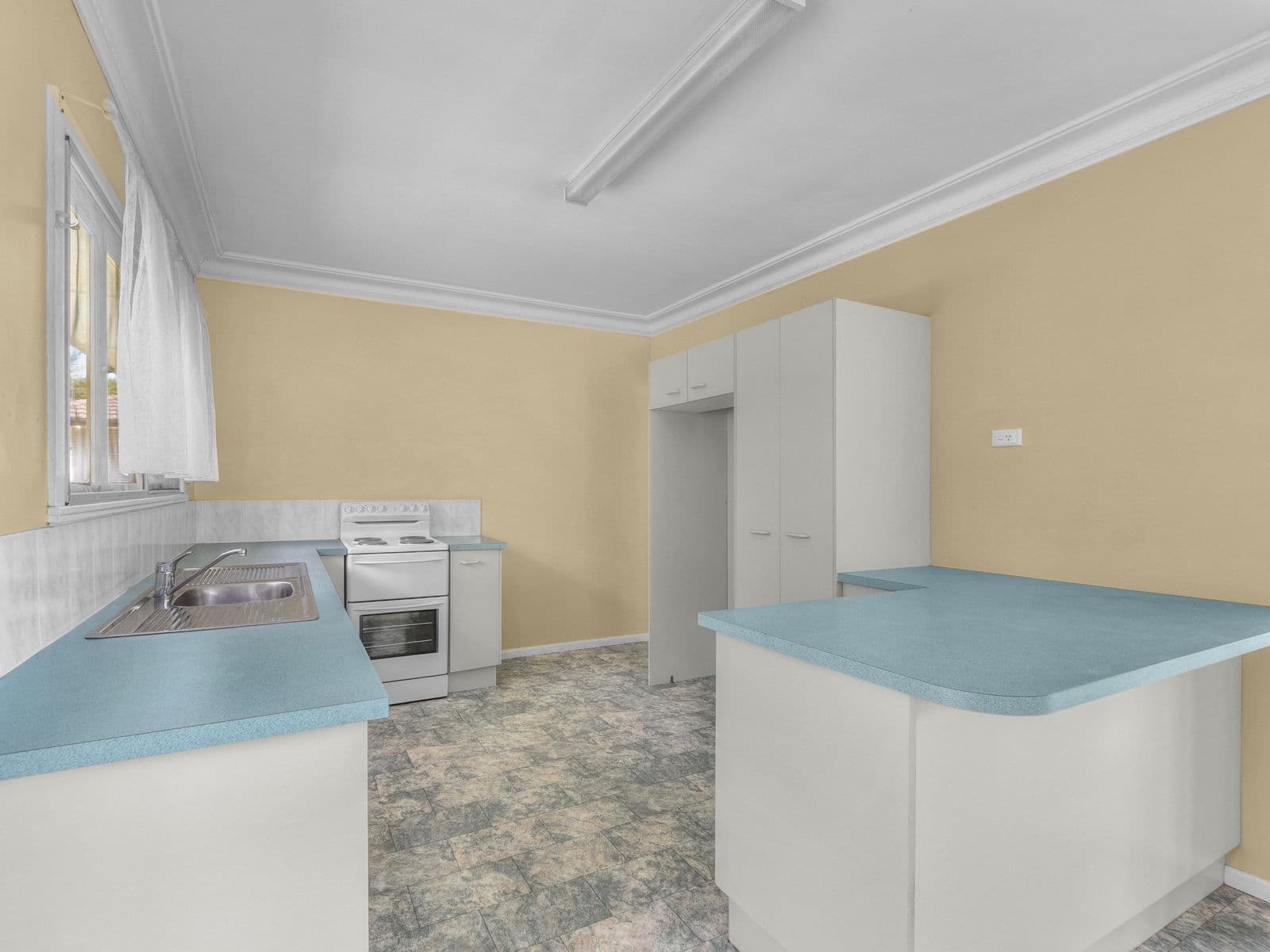 22 Blenheim Street, Chermside West QLD 4032, Chermside West - Thumbnail 7