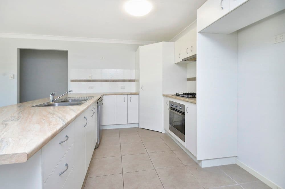 22 Blinzinger Road, BANYO QLD 4014, Banyo - Thumbnail 3