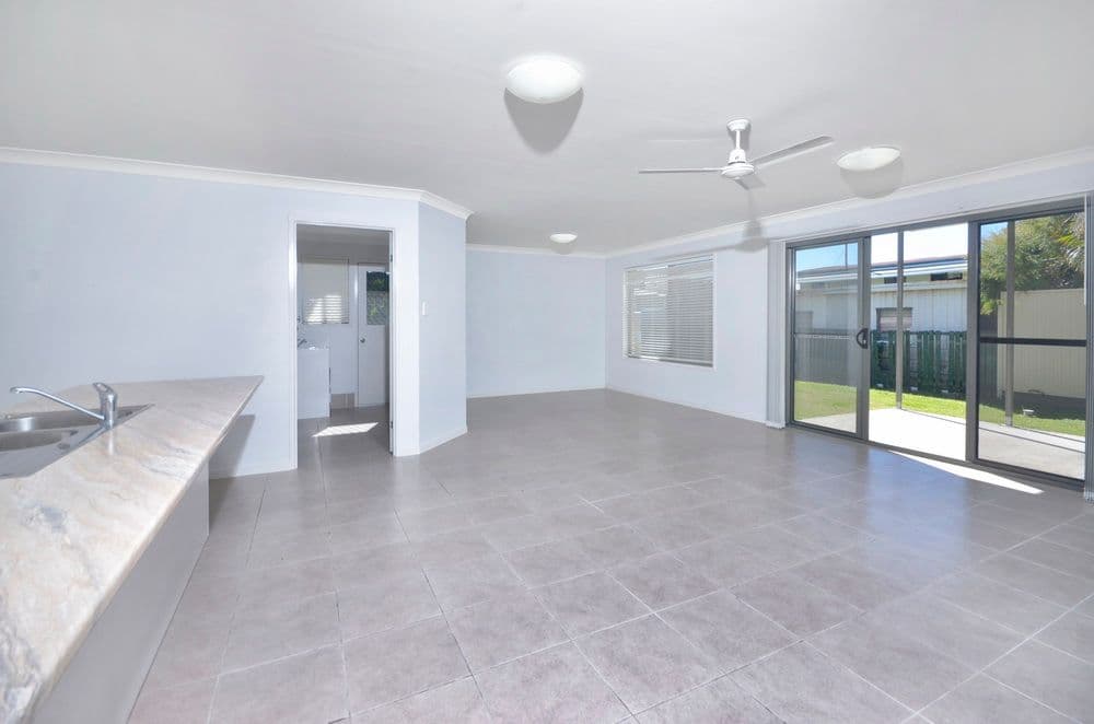 22 Blinzinger Road, BANYO QLD 4014, Banyo - Thumbnail 4