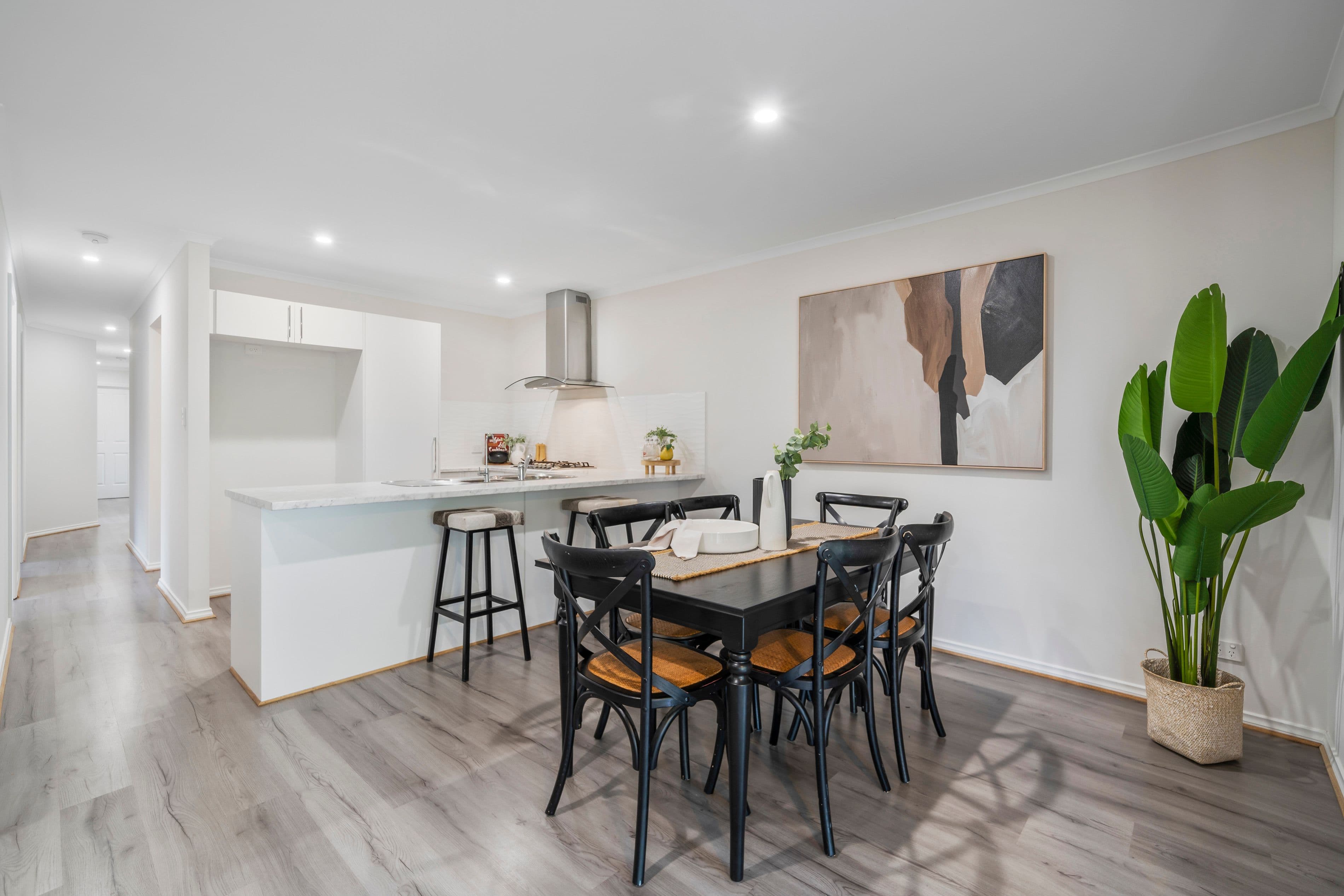 28 Sturt Road, Valley View SA 5093, Valley View - Thumbnail 3