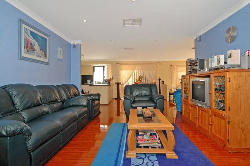 8 Camellia Way, BEECHBORO WA 6063, Beechboro - Thumbnail 5