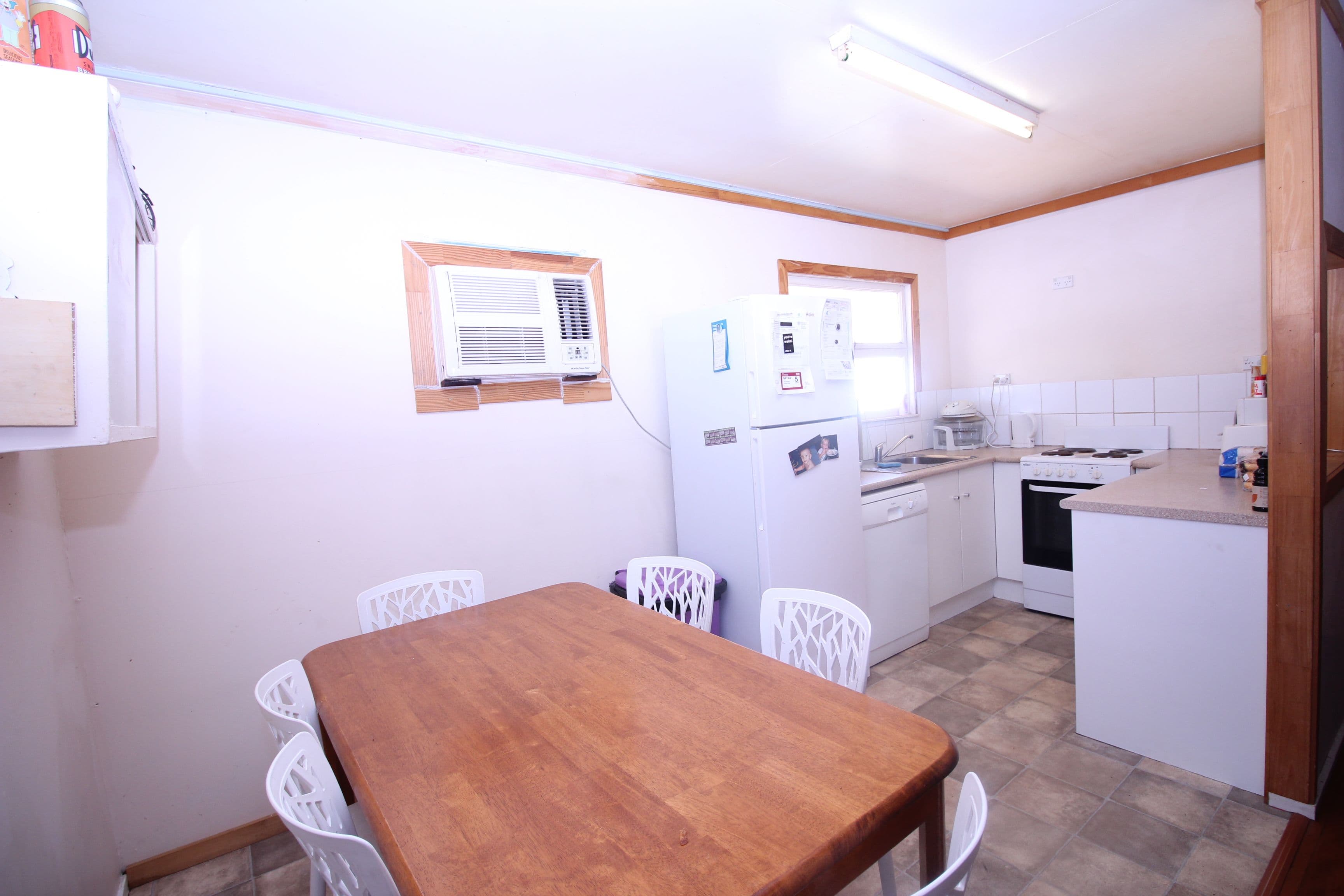 9 Second Avenue, Labrador QLD 4215, Labrador - Thumbnail 4