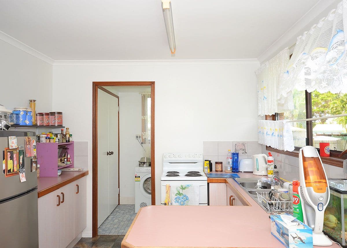 8 Diana Place, URANGAN QLD 4655, Urangan - Thumbnail 4