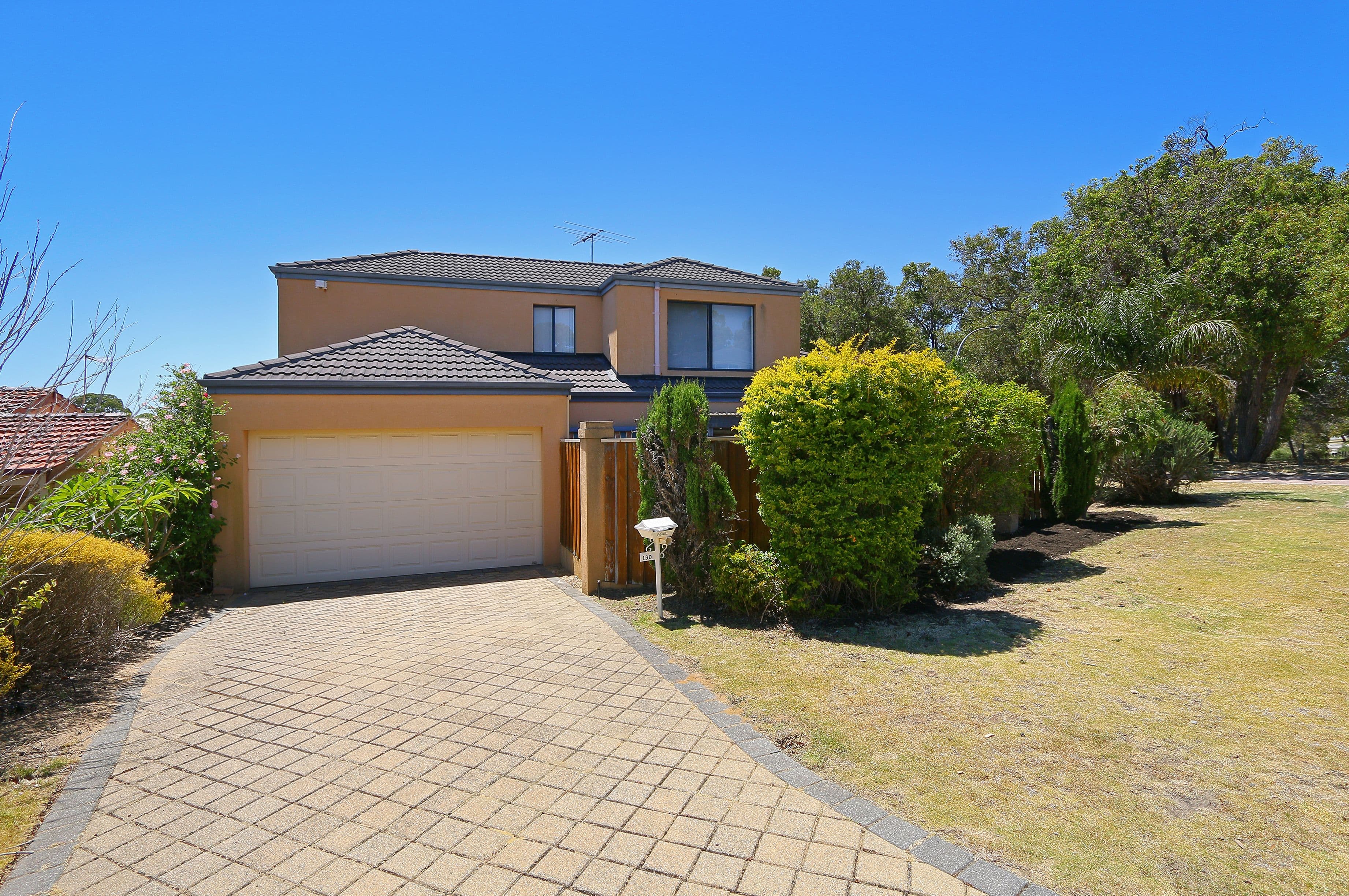 130 Gilbertson Road, Kardinya WA 6163, Kardinya - Thumbnail 3