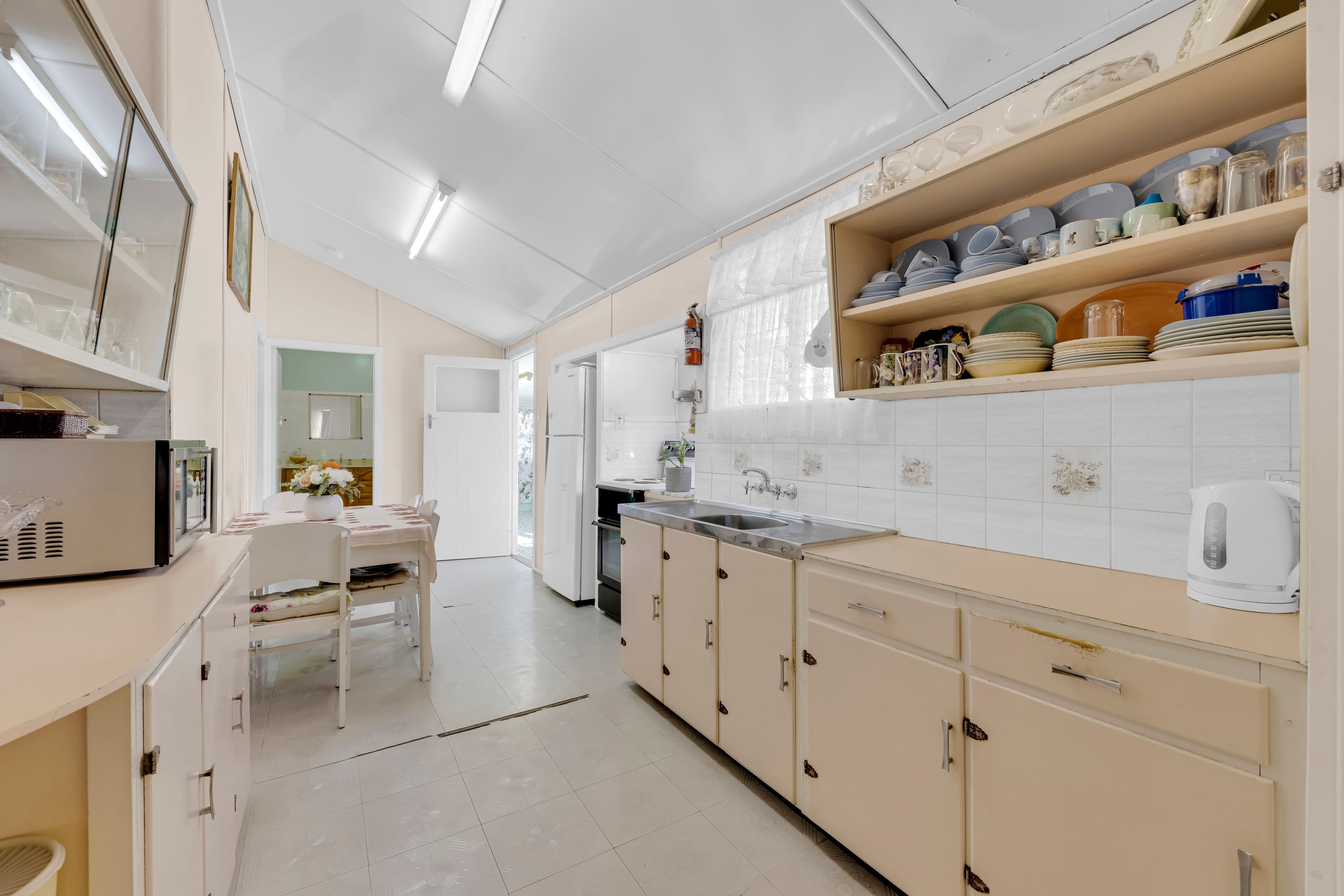 531 Stafford Road, Stafford QLD 4053, Stafford - Thumbnail 7