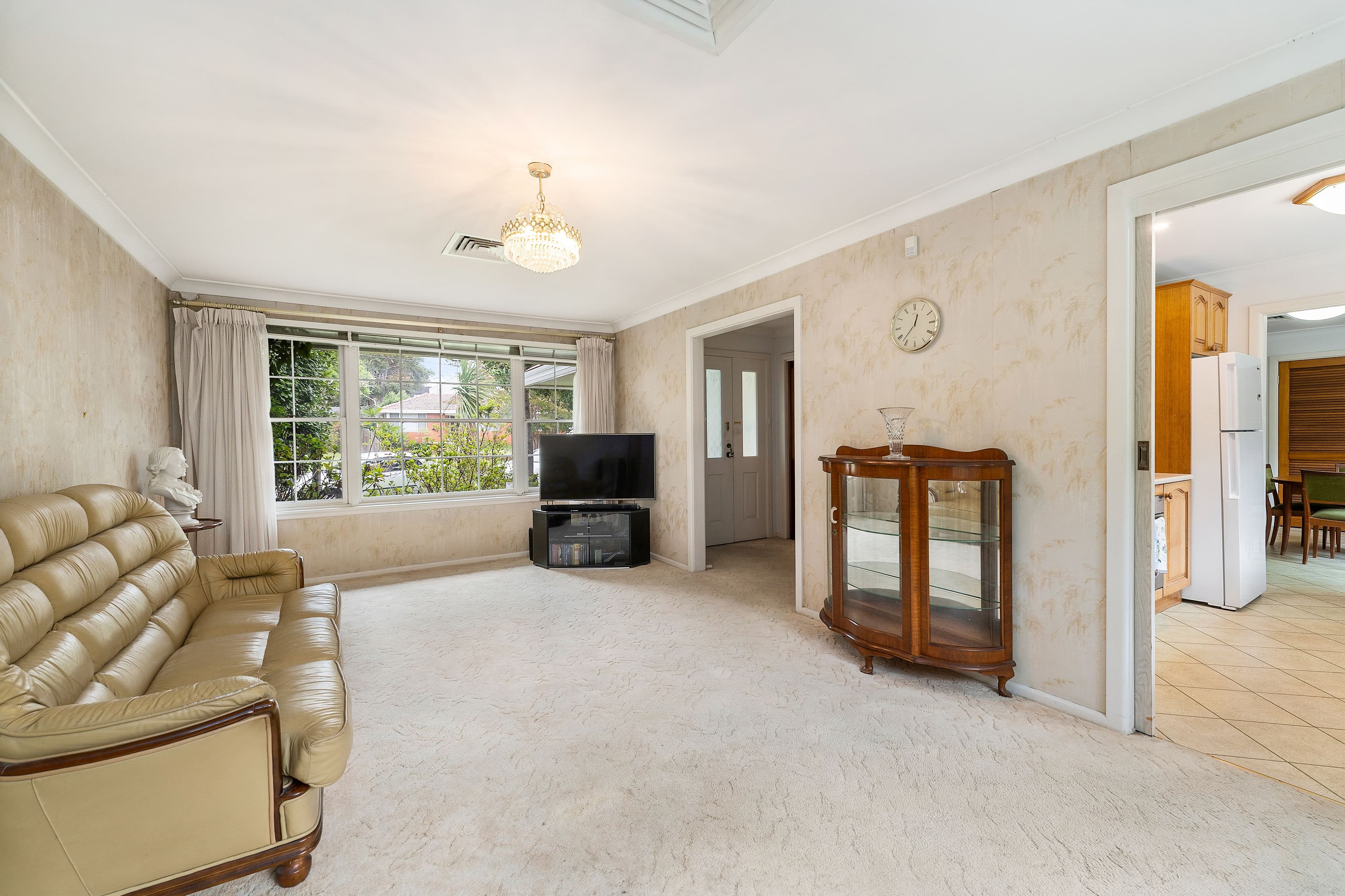 5 Dawn Street, Peakhurst NSW 2210, Peakhurst - Thumbnail 2