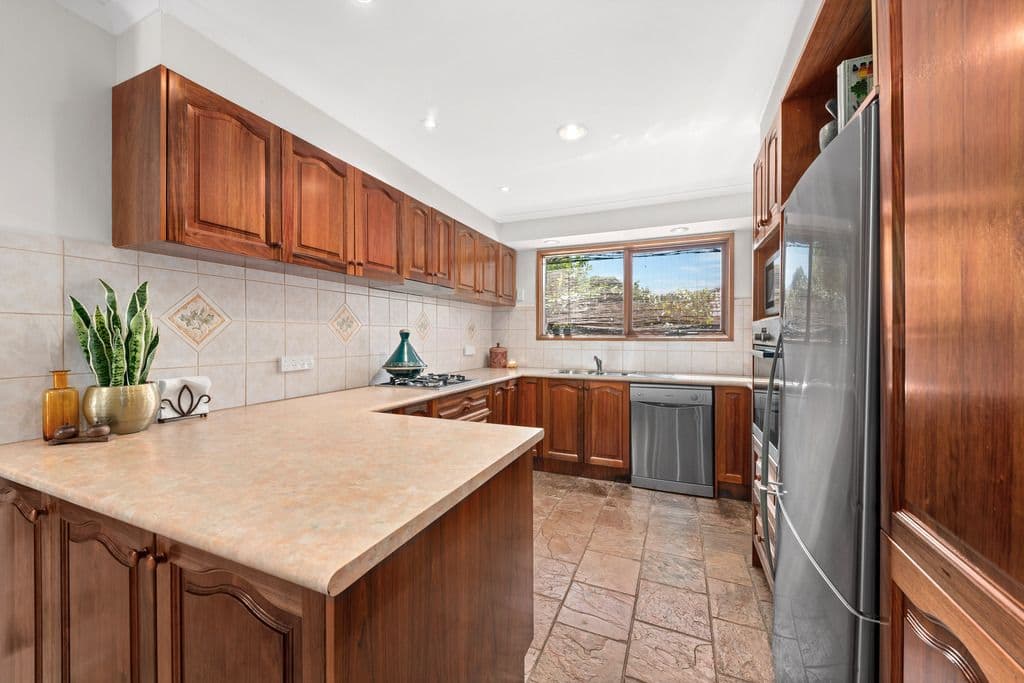 354 Colchester Road, Bayswater North VIC 3153, Bayswater North - Thumbnail 2