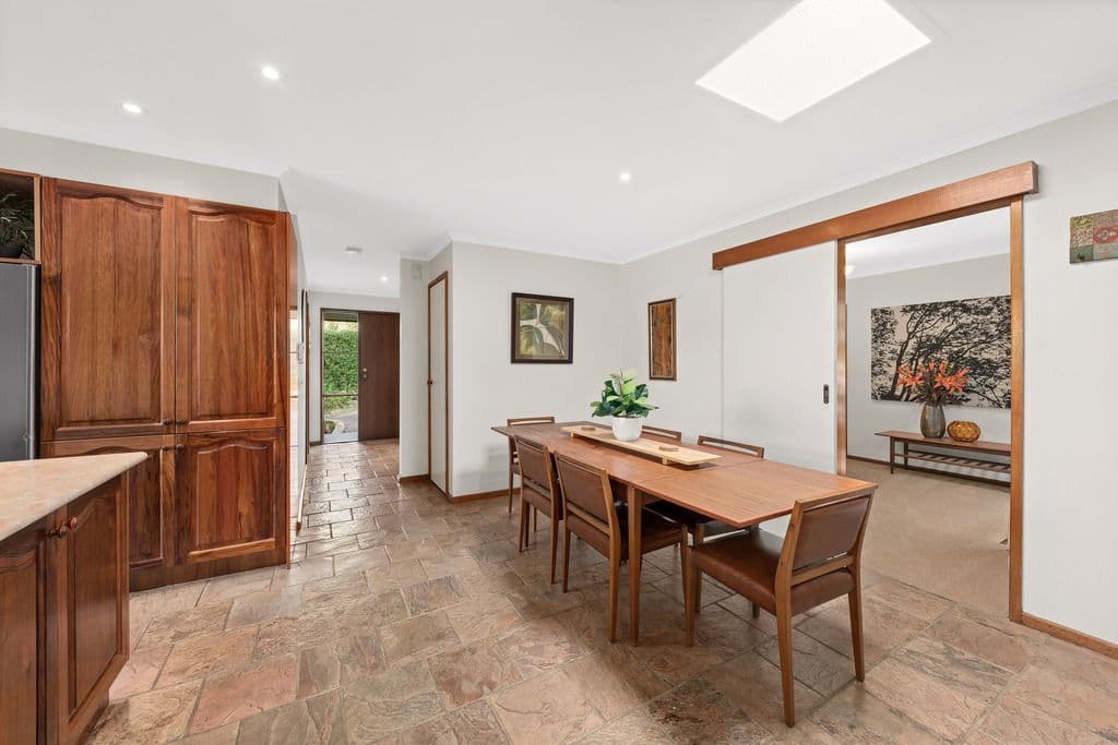 354 Colchester Road, Bayswater North VIC 3153, Bayswater North - Thumbnail 4