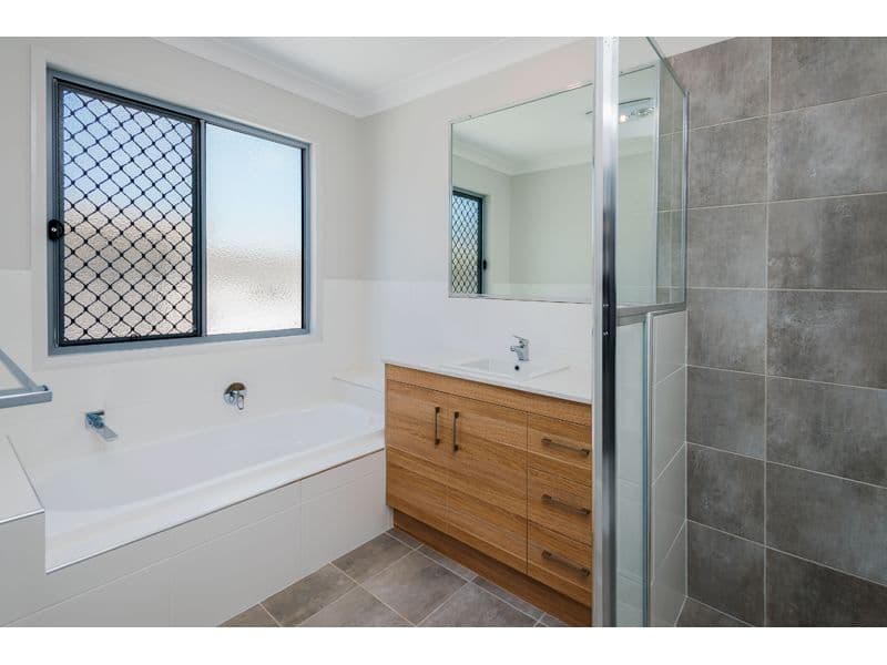 17 Gosford Street, Mount Gravatt QLD 4122, Mount Gravatt - Thumbnail 6