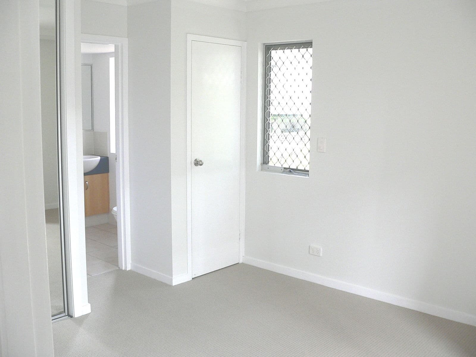 18-22 Parker Street, Labrador QLD 4215, Labrador - Thumbnail 7