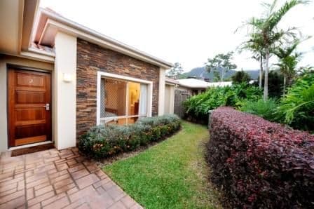 1 Wills Court, CANNONVALE QLD 4802, Cannonvale - Thumbnail 5