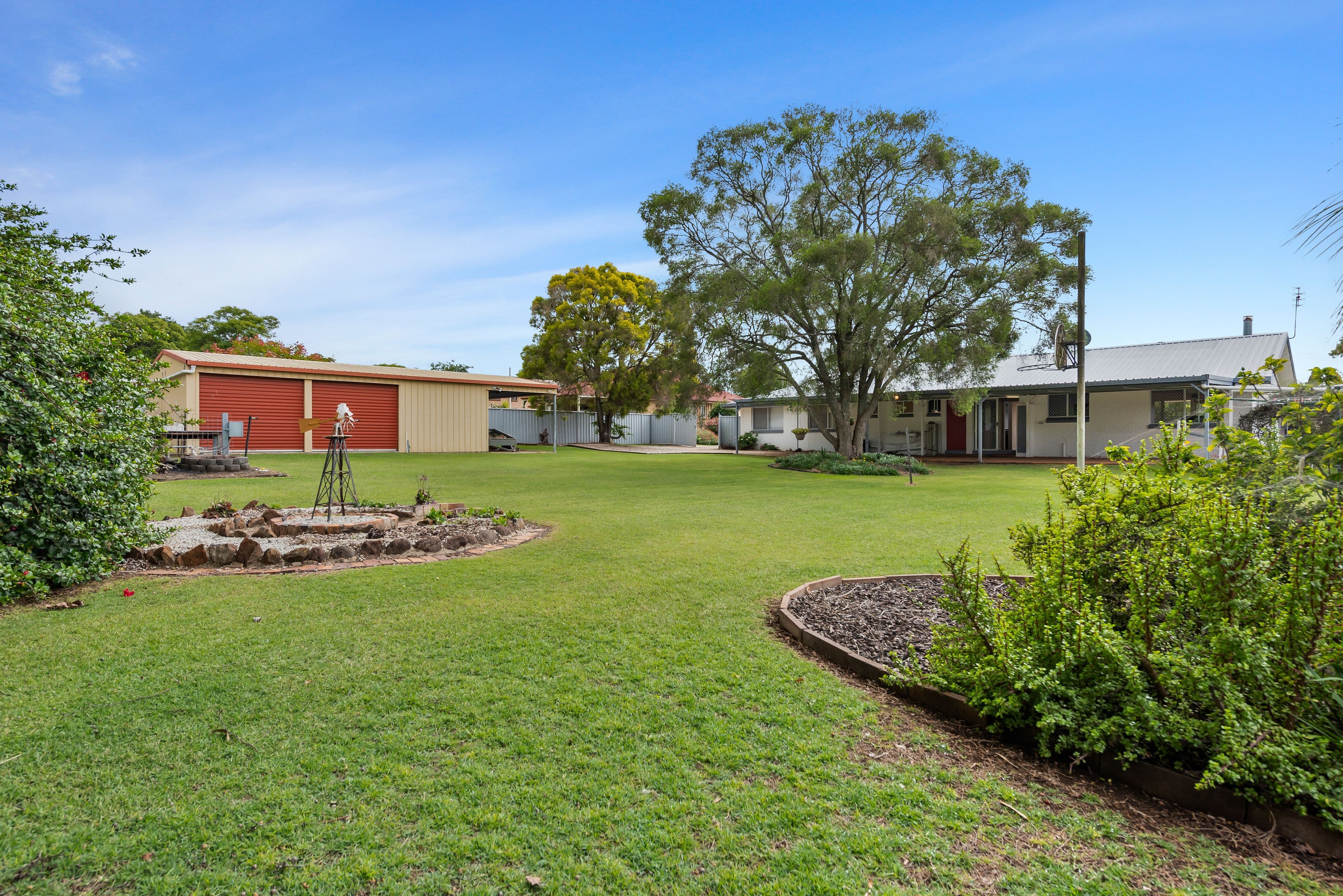 8 Donovan Street, Pittsworth QLD 4356, Pittsworth - Thumbnail 2
