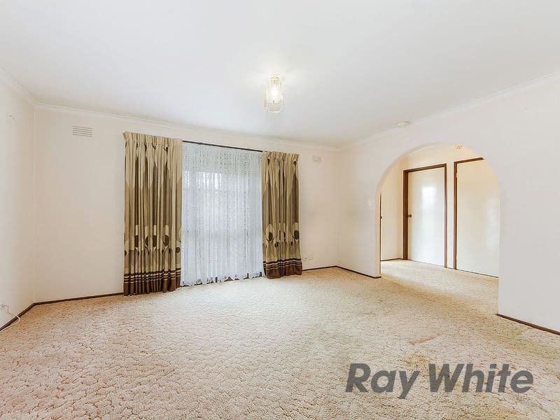 68 Denton Avenue, St Albans VIC 3021, St Albans - Thumbnail 2