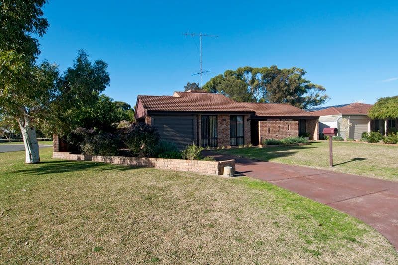 8 Costa Brava Place, SAFETY BAY WA 6169, Safety Bay - Thumbnail 5