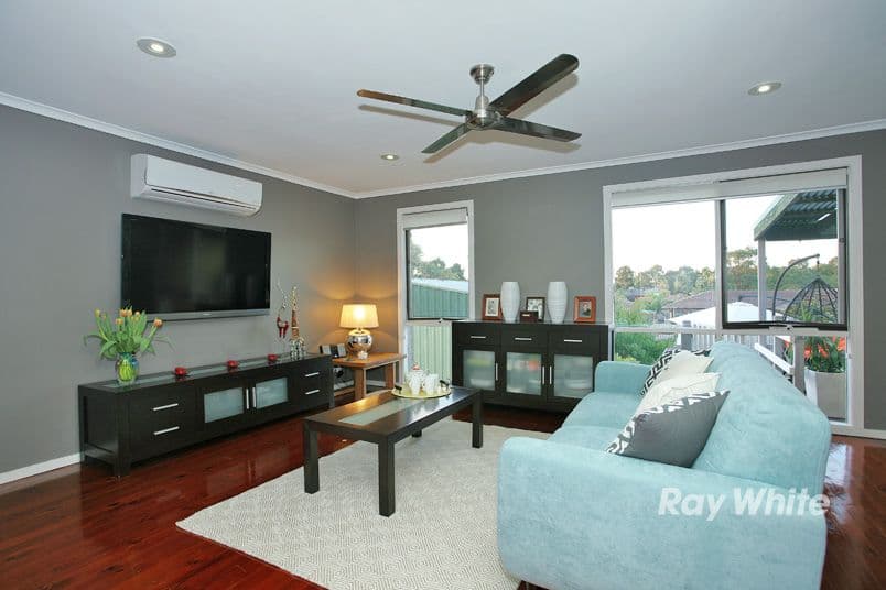 28 Mantung Crescent, Rowville VIC 3178, Rowville - Thumbnail 2