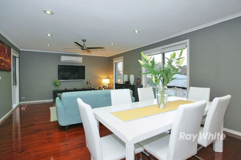 28 Mantung Crescent, Rowville VIC 3178, Rowville - Thumbnail 4