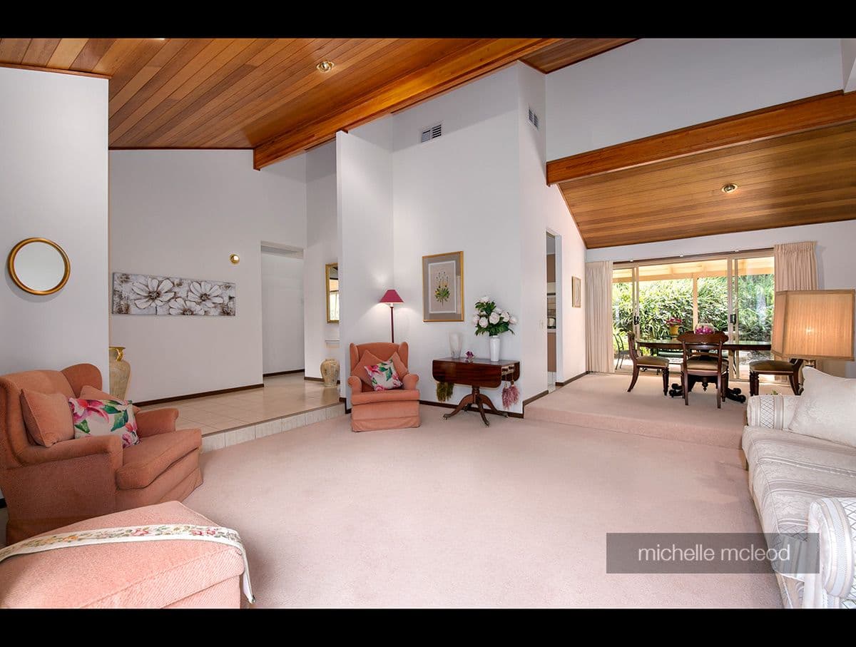 2 Nankoor Street, Chapel Hill QLD 4069, Chapel Hill - Thumbnail 5