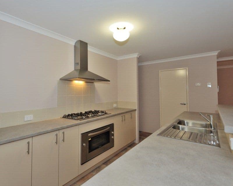 12 Mountain Cove, BALDIVIS WA 6171, Baldivis - Thumbnail 7