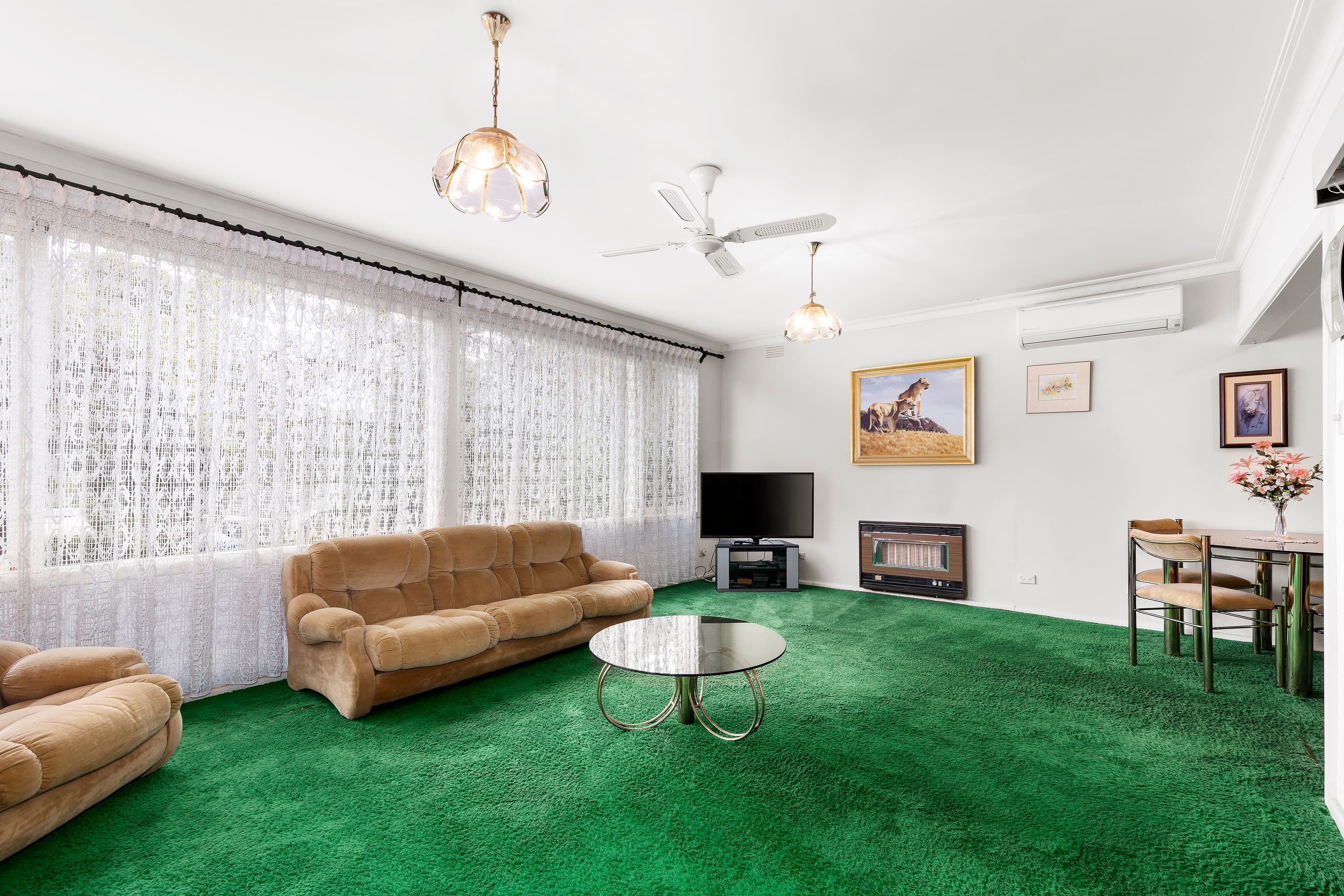 11 Challenger Street, Diamond Creek VIC 3089, Diamond Creek - Thumbnail 2