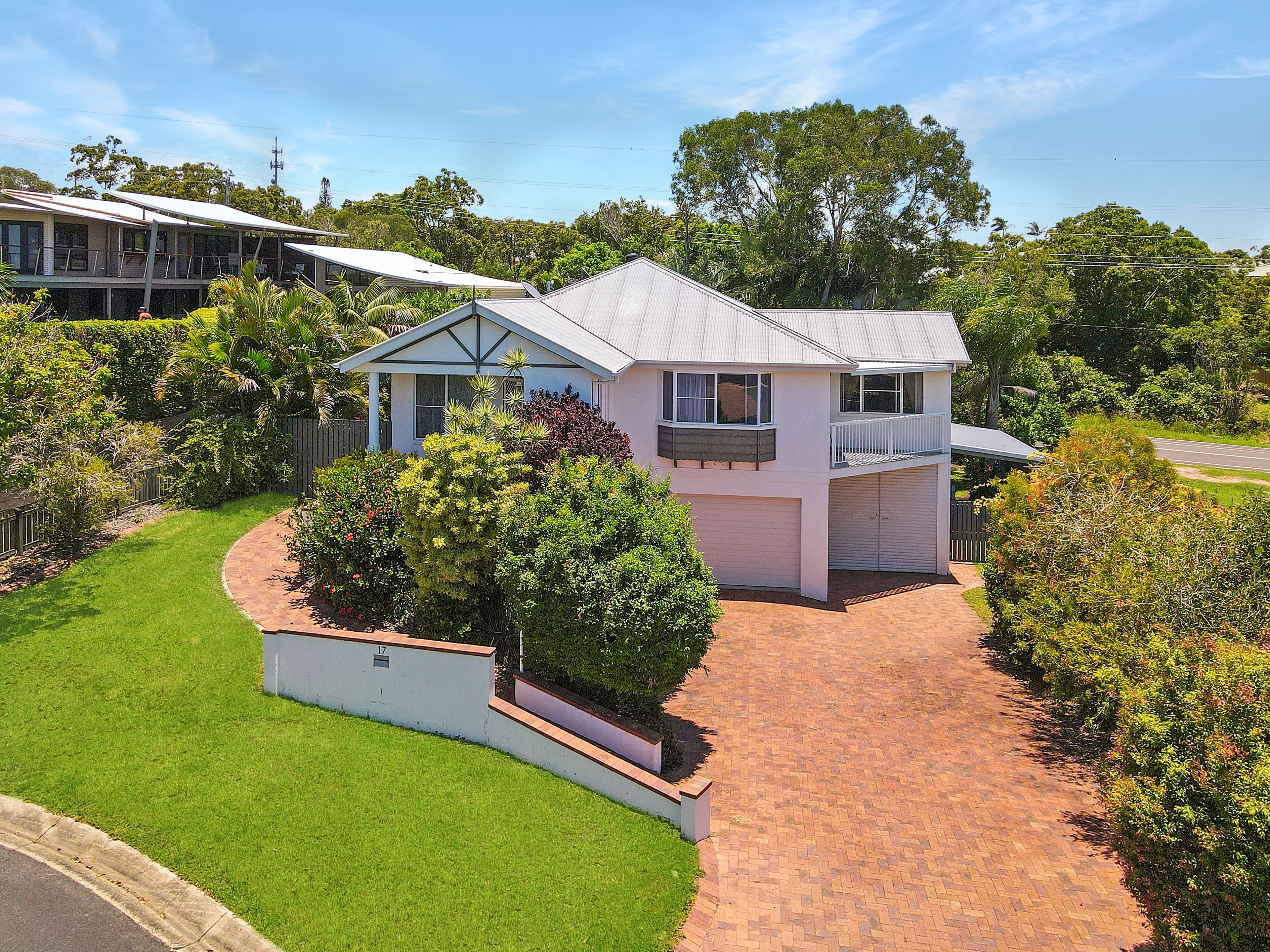 17 Neisler Court, Kawungan QLD 4655, Kawungan - Image 1