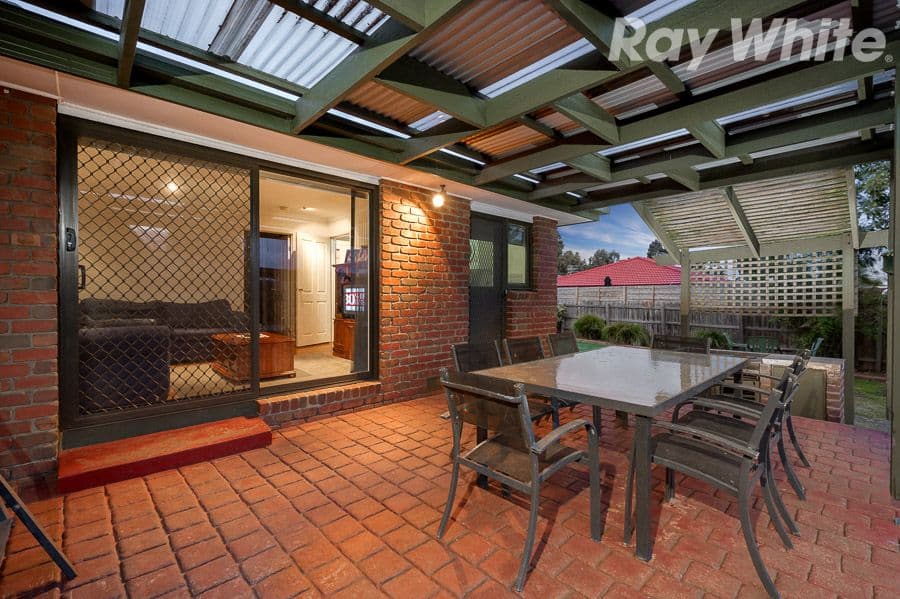 17 Kilborn Court, MILL PARK VIC 3082, Mill Park - Thumbnail 8