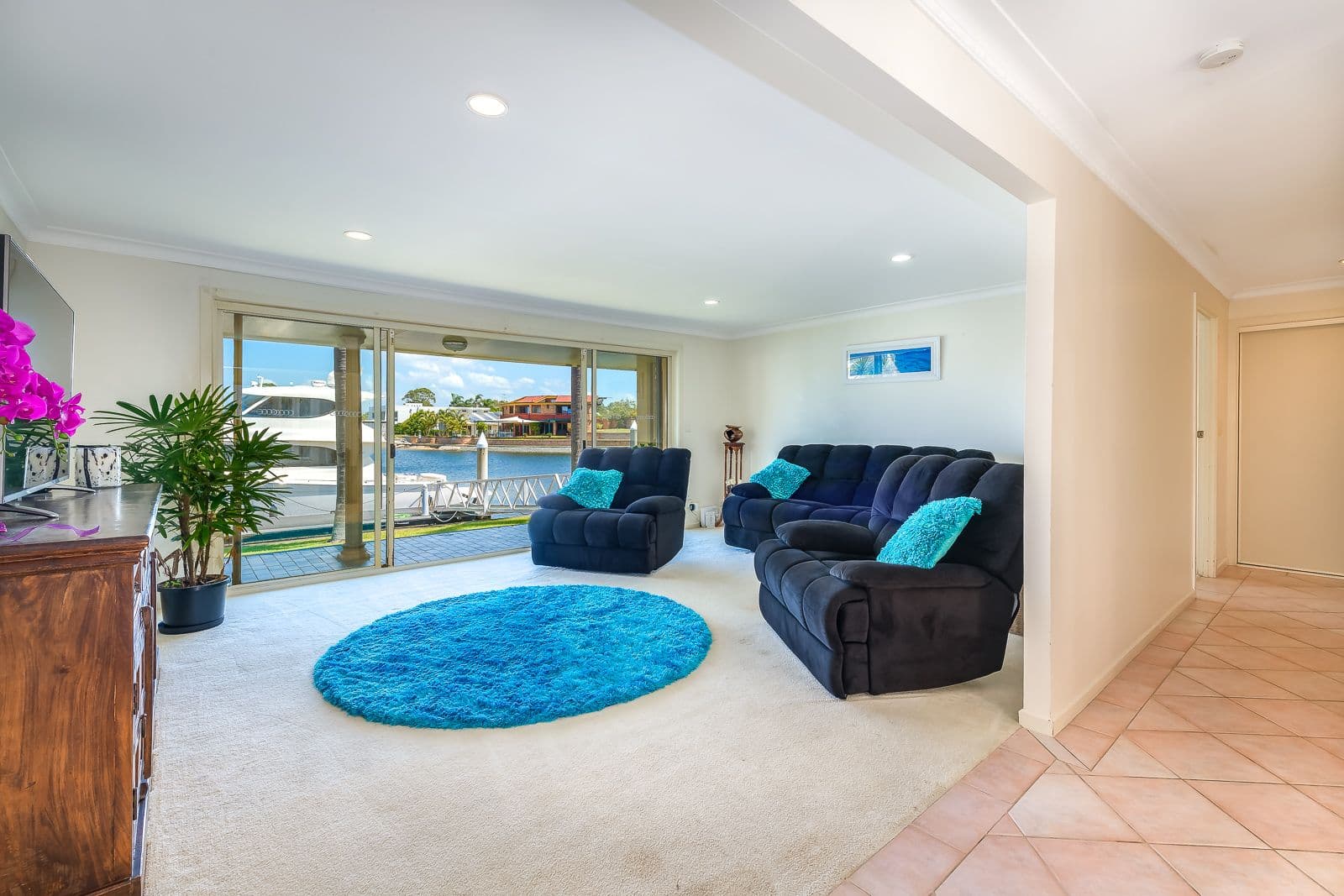 12 Wau Avenue, Runaway Bay QLD 4216, Runaway Bay - Thumbnail 7