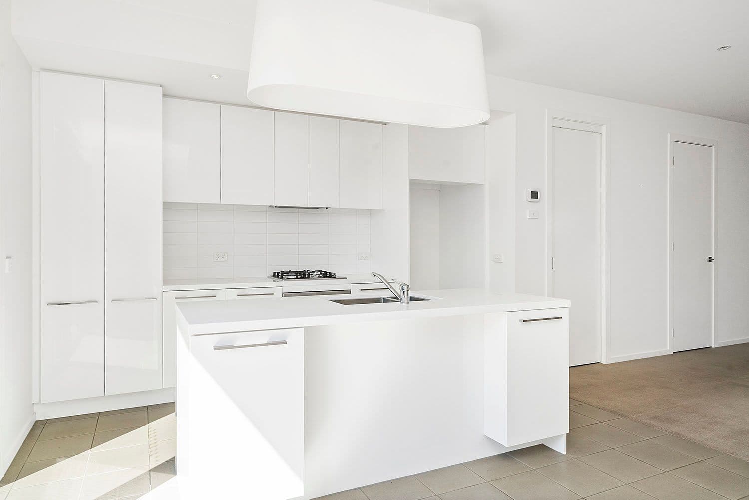 24 Lavender Avenue, Cheltenham VIC 3192, Cheltenham - Thumbnail 2