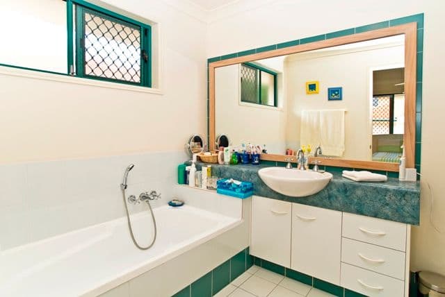 28 Ancona Street, CARRARA QLD 4211, Carrara - Thumbnail 8