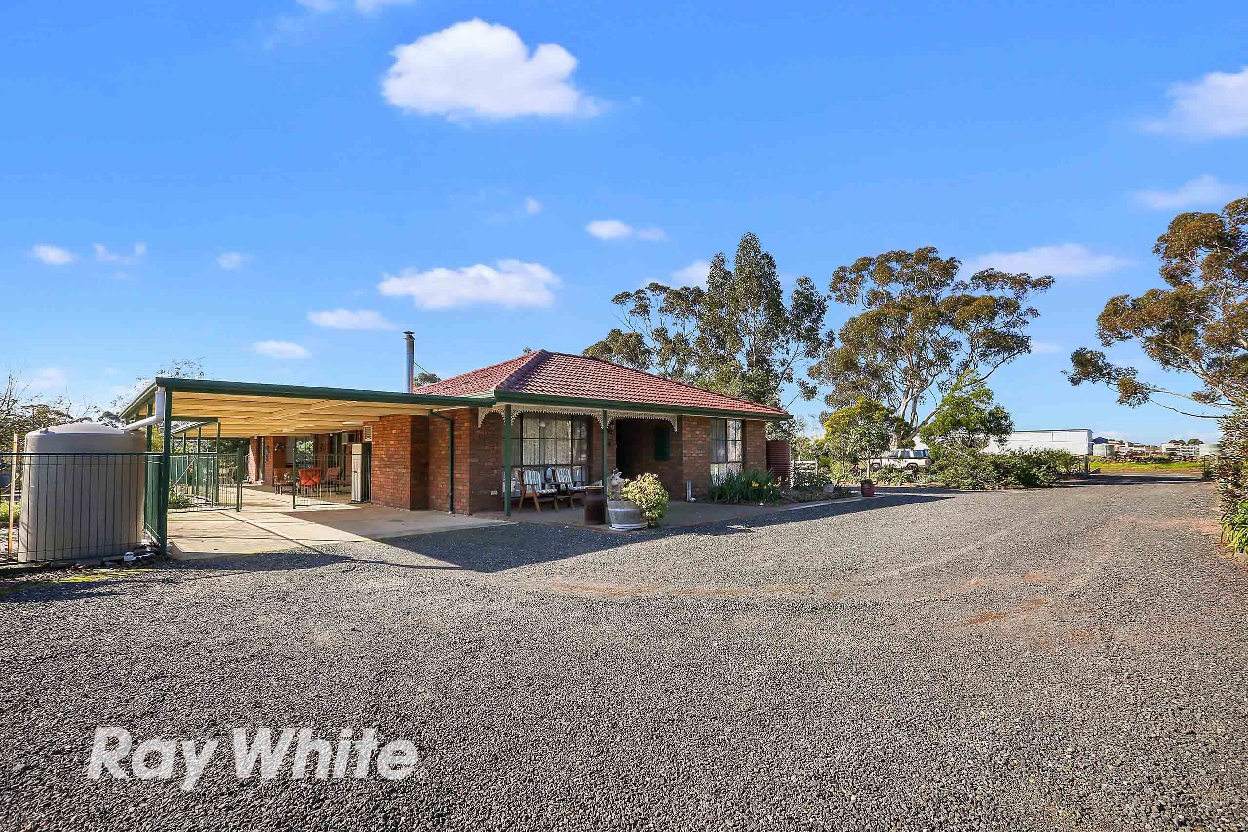 34 Rothwell Road, Little River VIC 3211, Little River - Thumbnail 2