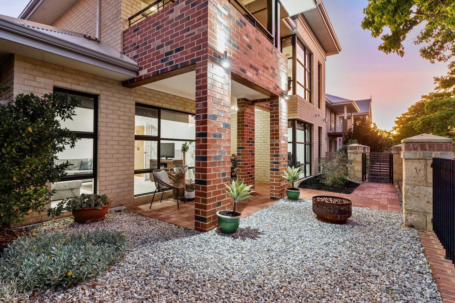 31 The Embankment, South Guildford WA 6055, South Guildford - Image 1