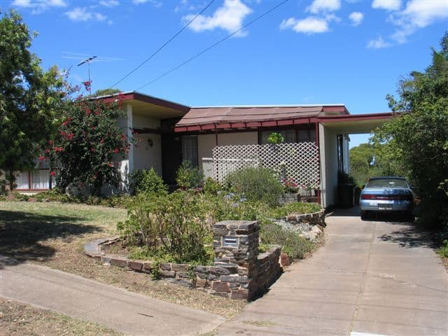 33 Frances Avenue, PARA HILLS SA 5096, Para Hills - Thumbnail 2