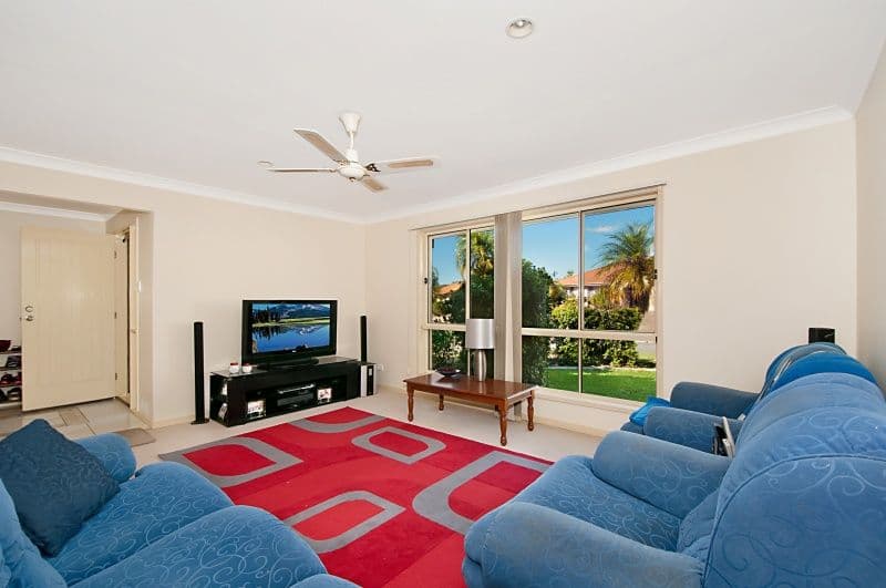 17 Greensborough Crescent, PARKWOOD QLD 4214, Parkwood - Thumbnail 4