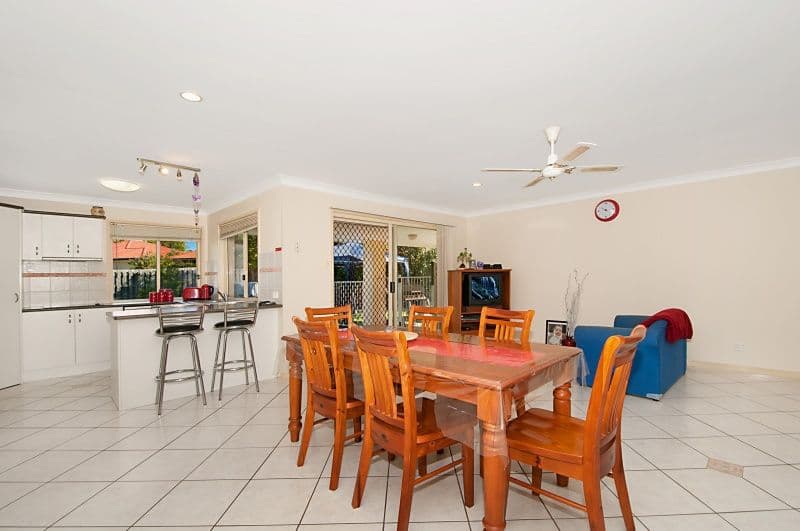 17 Greensborough Crescent, PARKWOOD QLD 4214, Parkwood - Thumbnail 5
