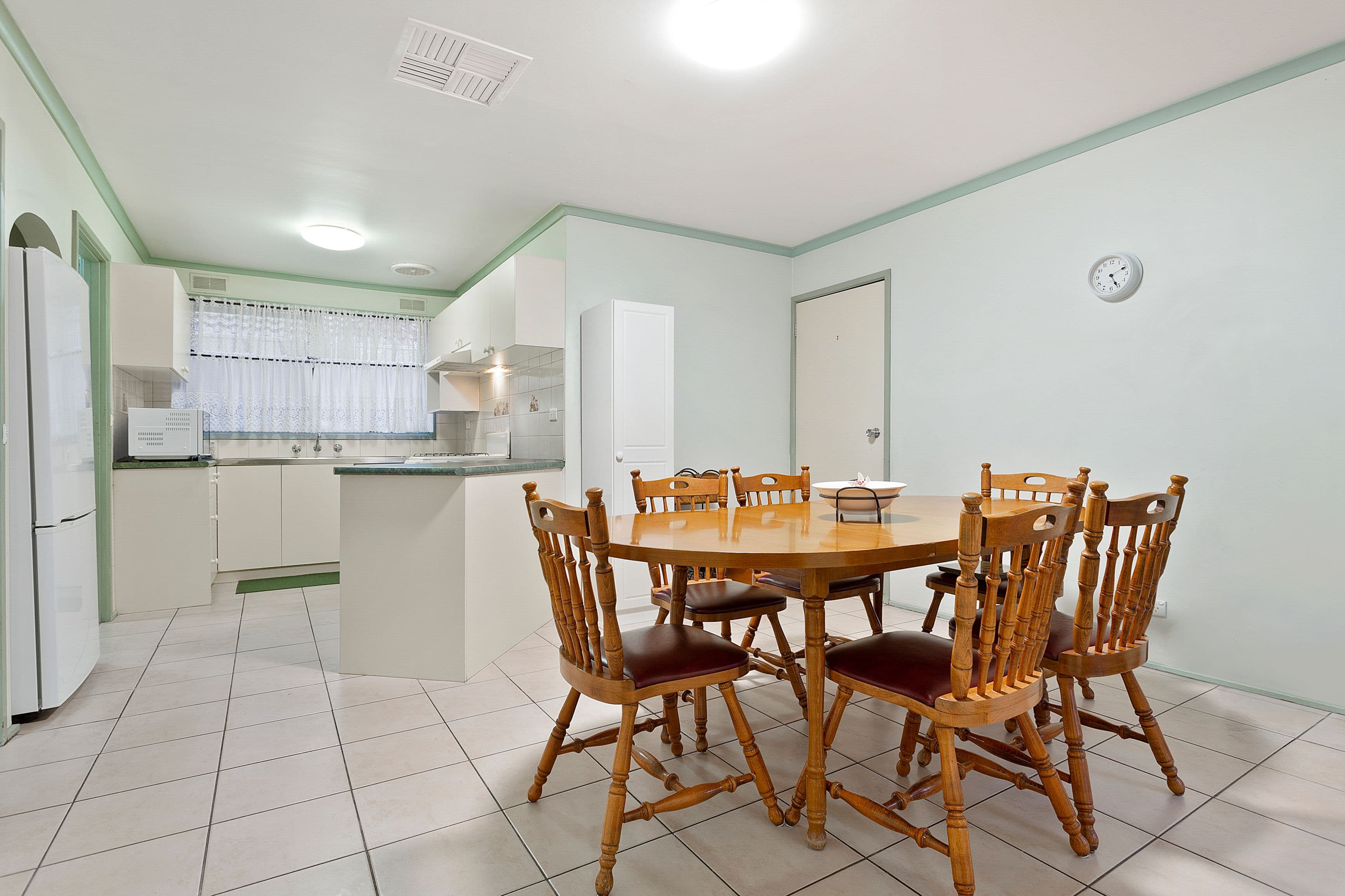 7 Landbury Road, Bundoora VIC 3083, Bundoora - Thumbnail 4