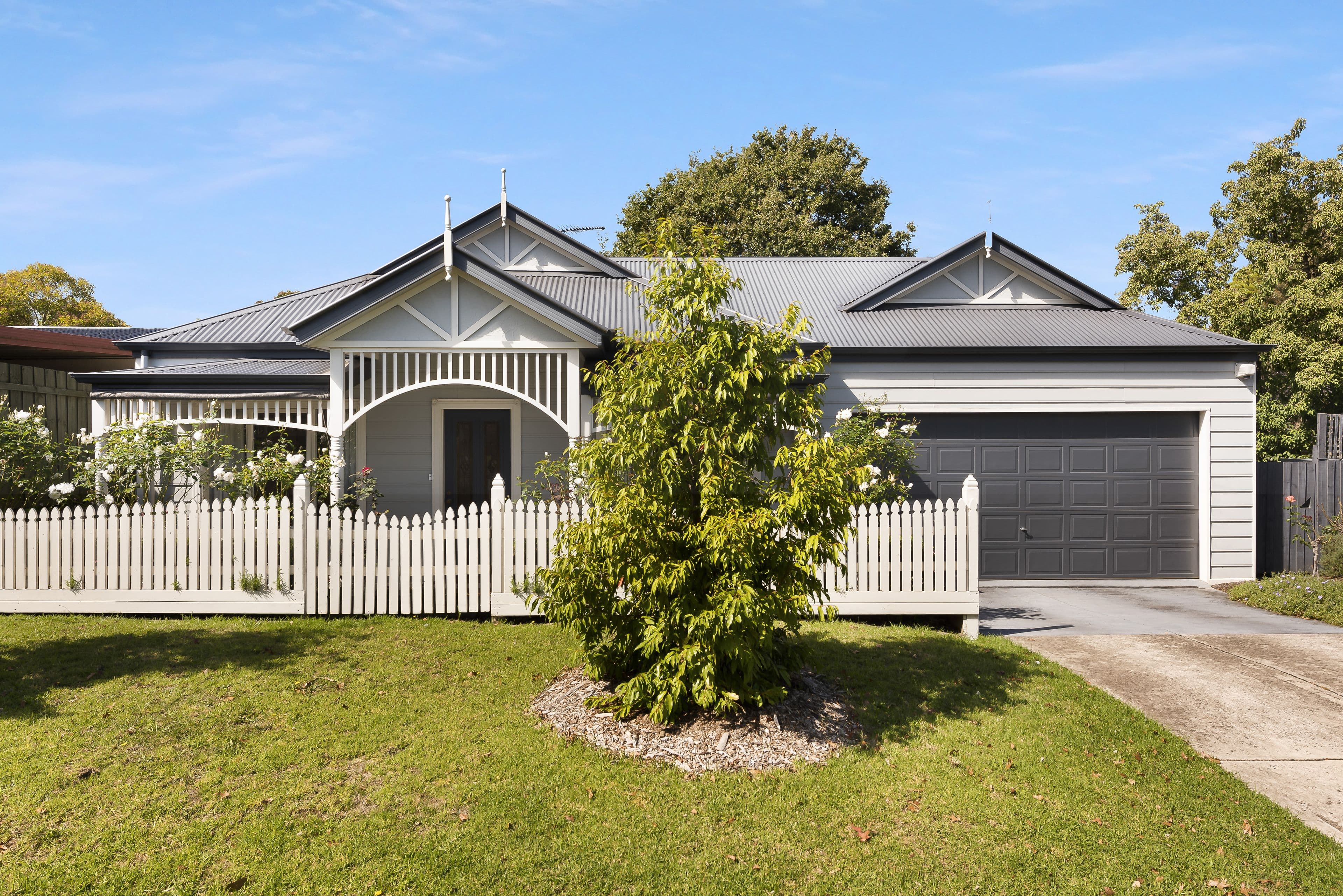 18 Grantully Street, Mount Evelyn VIC 3796, Mount Evelyn - Thumbnail 2