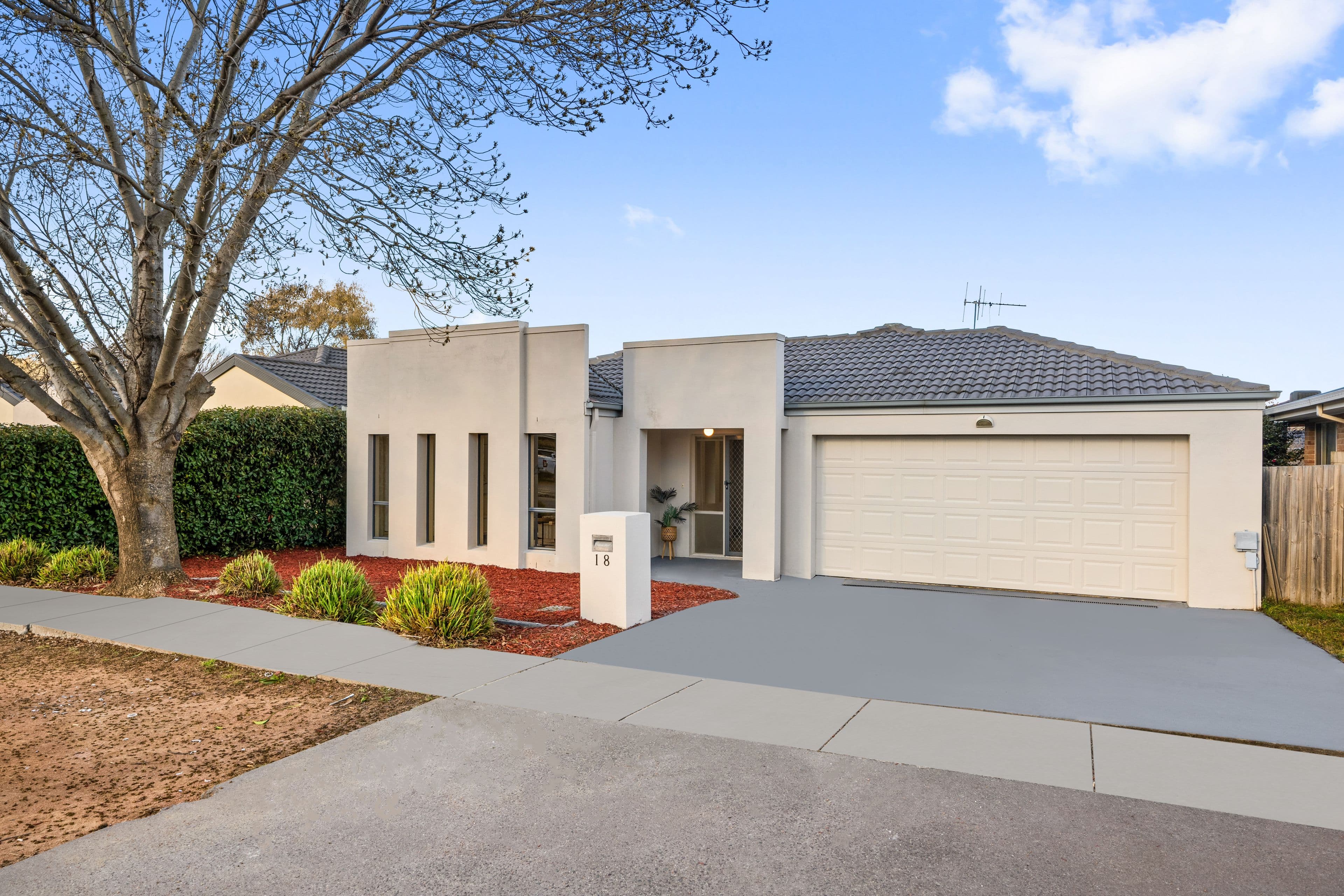 18 Elliman Street, Gungahlin ACT 2912, Gungahlin - Image 1