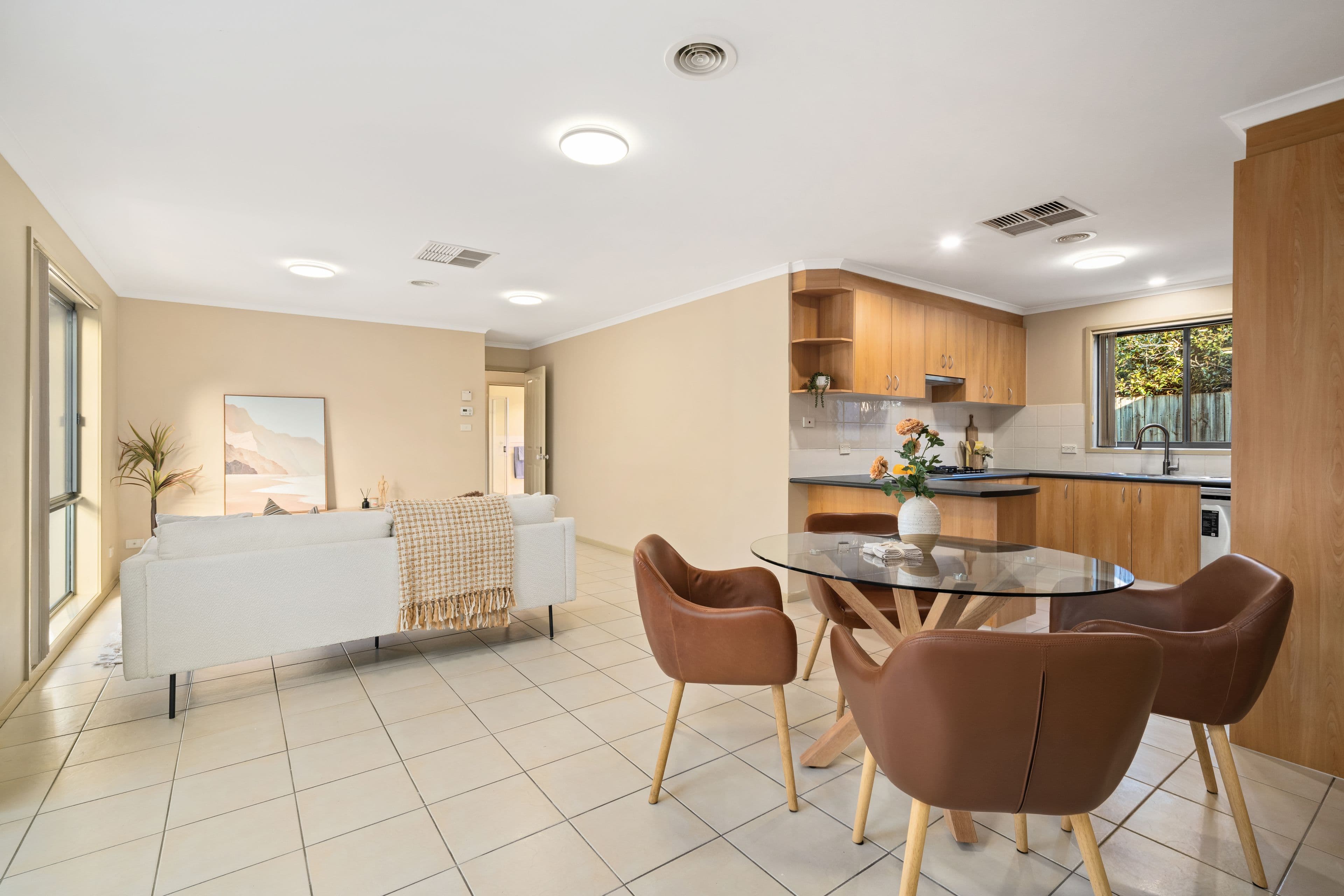 18 Elliman Street, Gungahlin ACT 2912, Gungahlin - Thumbnail 4