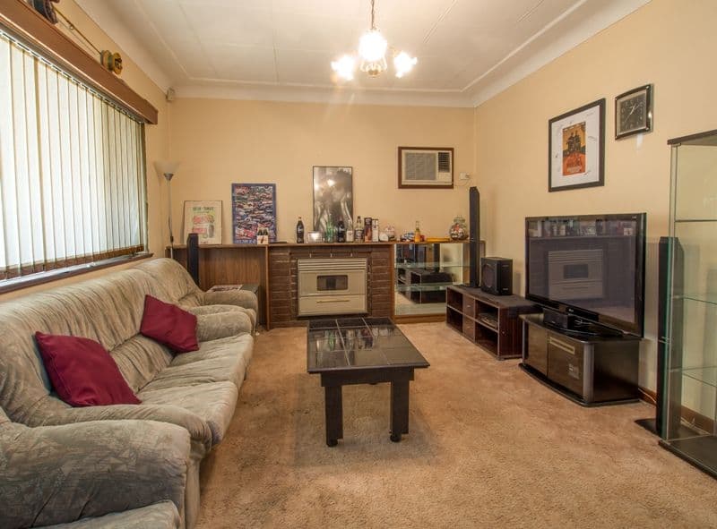 9 Kenmare Avenue, Thornlie WA 6108, Thornlie - Thumbnail 3