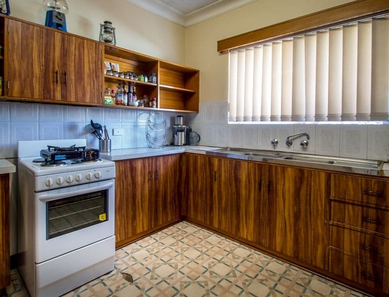 9 Kenmare Avenue, Thornlie WA 6108, Thornlie - Thumbnail 5