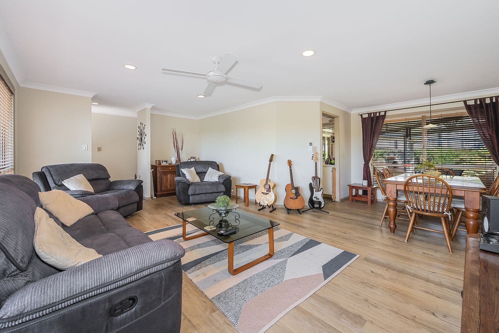 22 Langley Place, Albany Creek QLD 4035, Albany Creek - Thumbnail 6