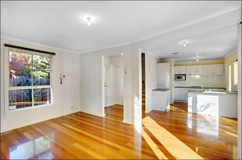 33 Munro Street, COBURG VIC 3058, Coburg - Thumbnail 2