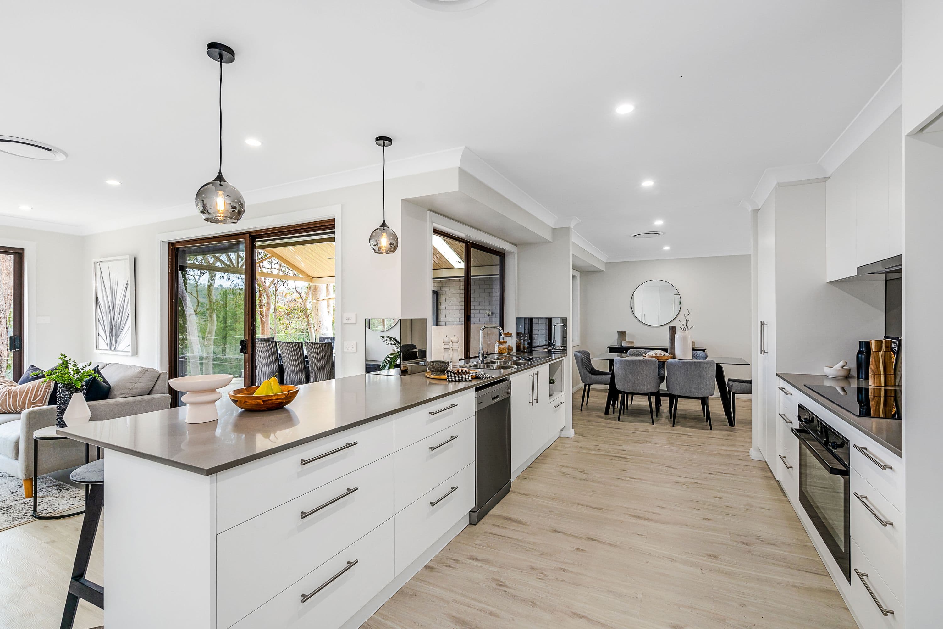 33 Silver Crescent, Westleigh NSW 2120, Westleigh - Thumbnail 4