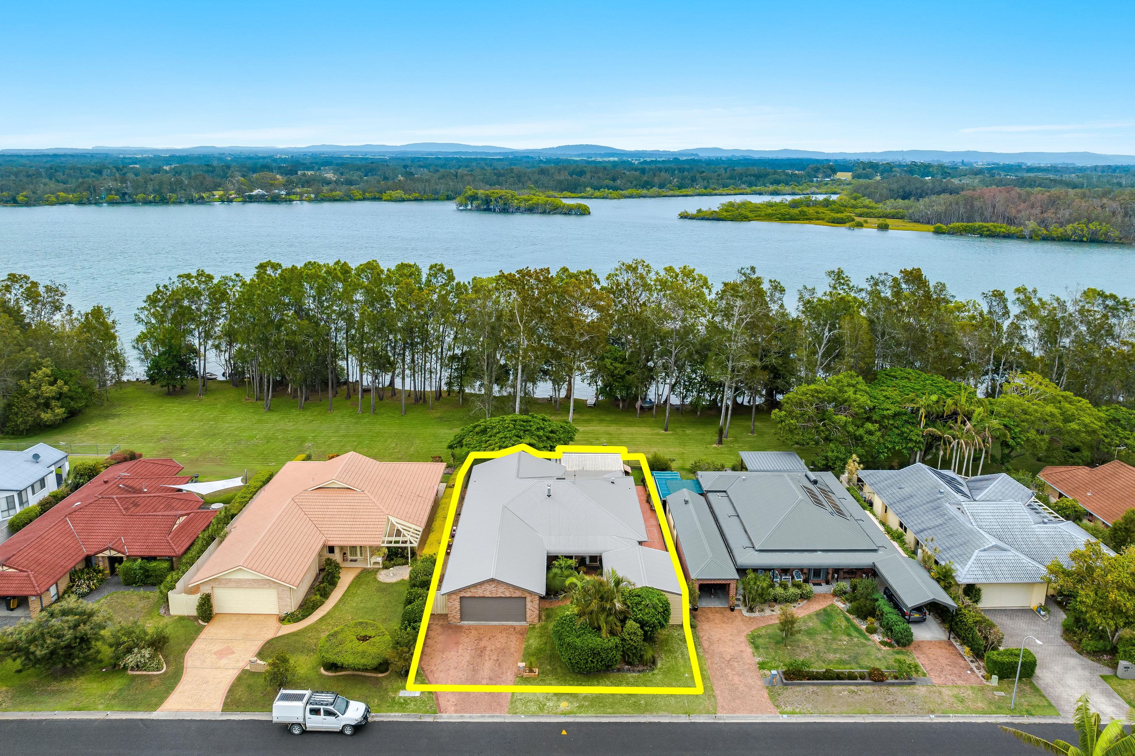 26 Orion Drive, Yamba NSW 2464, Yamba - Thumbnail 2