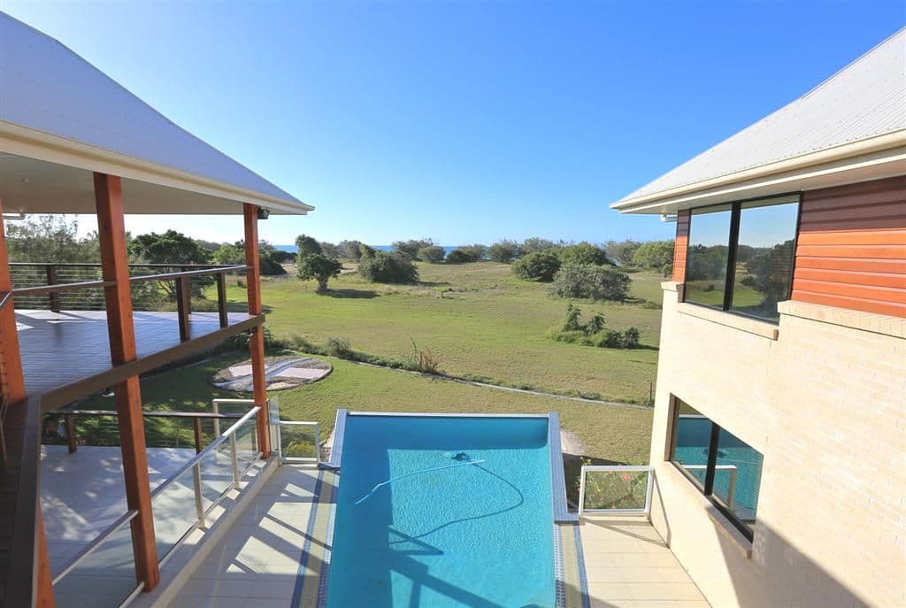126 Sylvan Drive, MOORE PARK BEACH QLD 4670, Moore Park Beach - Thumbnail 2