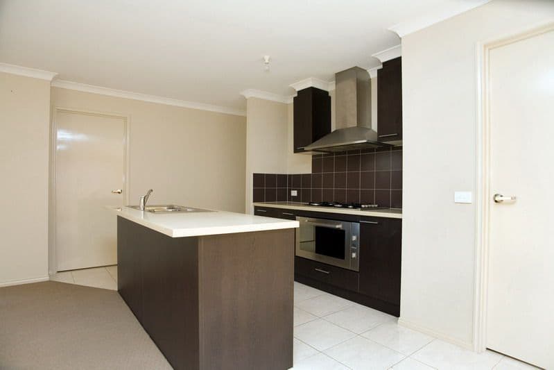 56 Shields Street, EPPING VIC 3076, Epping - Thumbnail 4