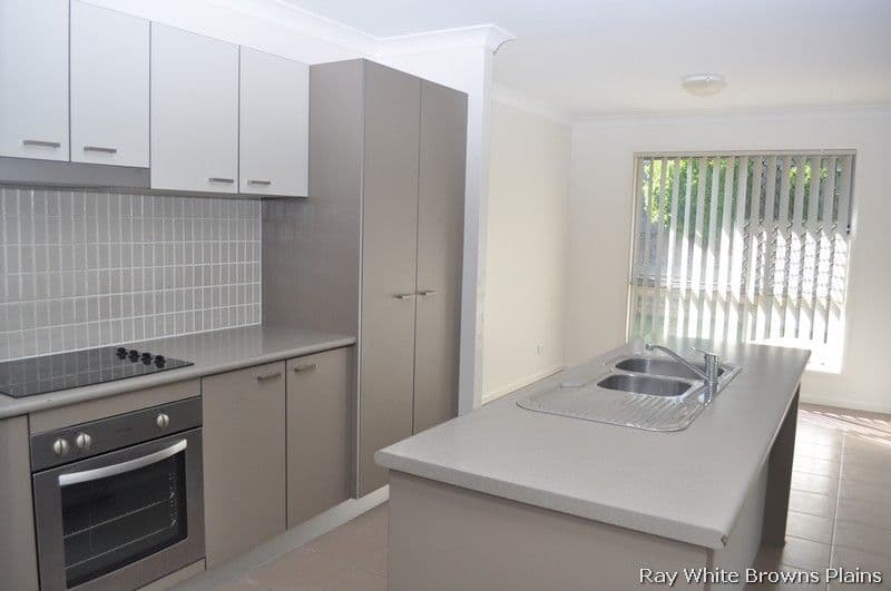 39 Sunrise Crescent, REGENTS PARK QLD 4118, Regents Park - Thumbnail 2