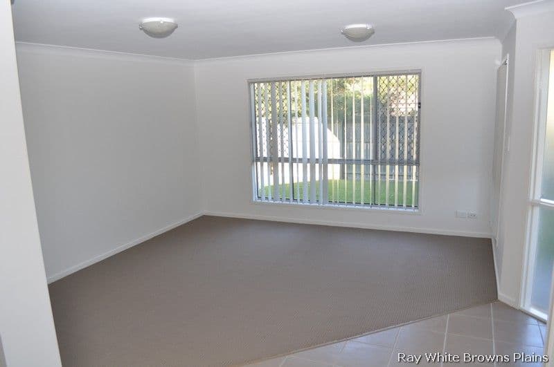 39 Sunrise Crescent, REGENTS PARK QLD 4118, Regents Park - Thumbnail 3